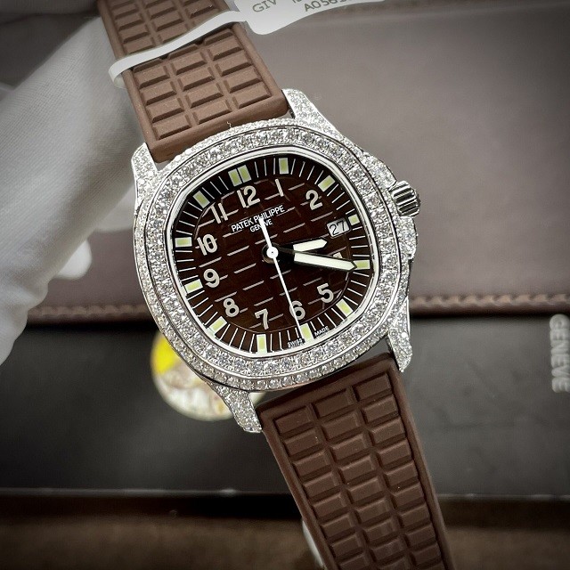 dong-ho-patek-philippe-rep1-1724743918.jpg