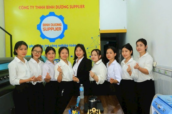 tong-giam-doc-tran-thi-tho-1-1750669174.jpg