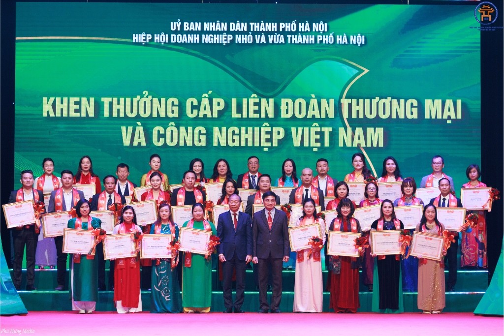 thiet-ke-chua-co-ten-40-1753781082.jpg