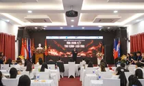 Chung kết UEB Data Showdown 2026: Giải mã bài toán nhân sự ngành Dữ liệu từ 100 đội thi trên toàn quốc