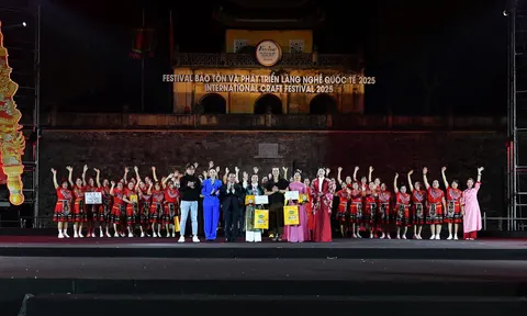 Sáng tạo và tỏa sáng: Hưng Đạo (Hà Nội) thắng lớn tại Hội Diễn Dân vũ Quốc tế "Sắc Màu Di Sản"