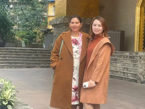 Hương Amy – Người Phụ Nữ Kết Nối Văn Chương, Tâm Linh Và Cái Đẹp Qua Trang Sức Đá Quý