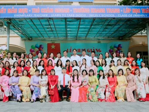 Trường THCS Trần Quốc Toản (Phủ Lý, Hà Nam): Vững bước đi lên trong sự nghiệp trồng người