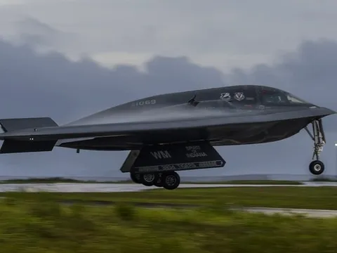 Bước cải tiến lớn tăng độ tin cậy của oanh tạc cơ tàng hình B-2 trong thực chiến