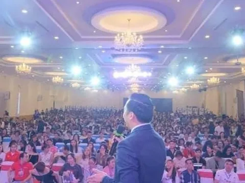 Công ty dạy làm giàu của một diễn giả nổi tiếng liên tục… báo lỗ!