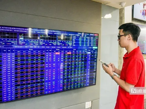 Lăng kính chứng khoán 26/7: Chờ tham gia nếu có tín hiệu xác nhận đáy