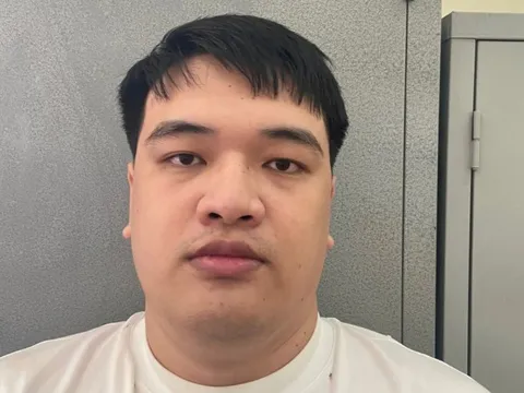 Bắt đối tượng 'Đức In' cho vay nặng lãi ở Quảng Ninh