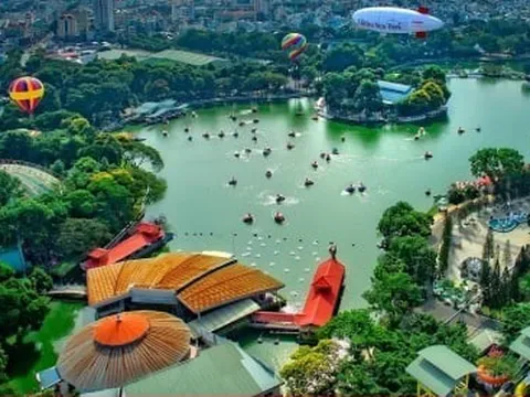 Bảng lương trăm triệu của sếp công viên nước Đầm Sen
