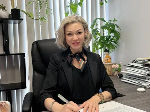 Gặp Gỡ Bùi Tuyết Vy: Chuyên Gia Tư Vấn Tài Chính Bảo Hiểm Và Lắng Nghe Câu Chuyện Về Công Việc Từ Trái Tim Sẻ Chia